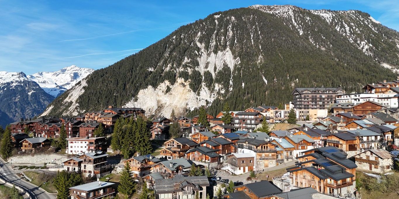 visitez-Courchevel-Village.jpg
