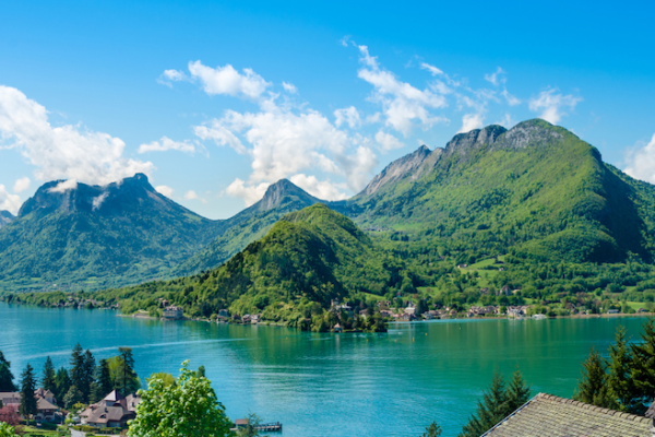 Annecy-Lake-Doussard-View