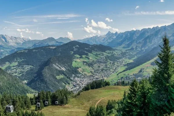 la clusaz summer holidays alps