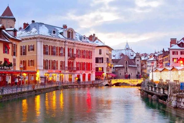 visiter noel annecy
