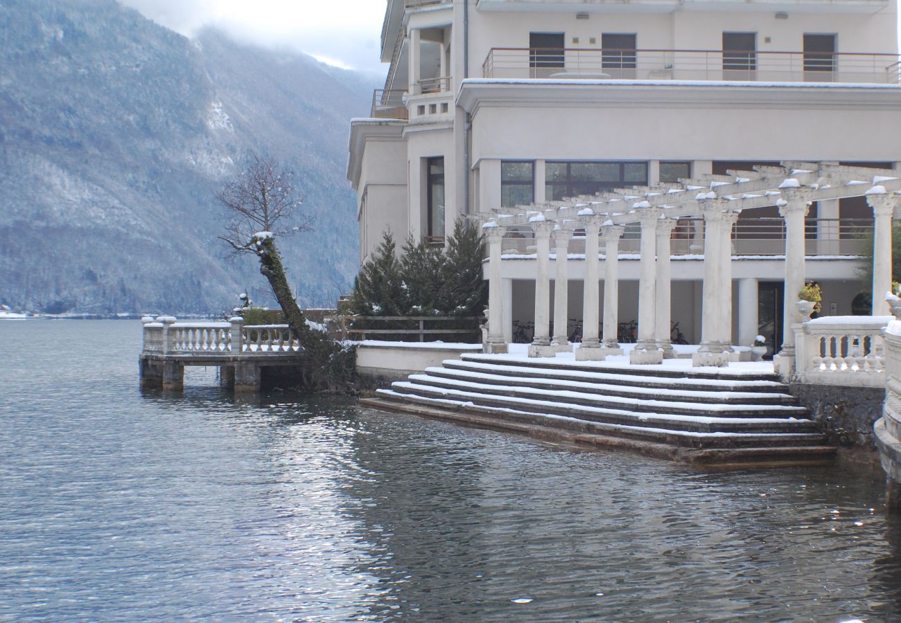 annecy lake, duingt, luxury, flat, holiday rental, annecy, vacation, lake view, mountain, hotel, snow, sun, private beach