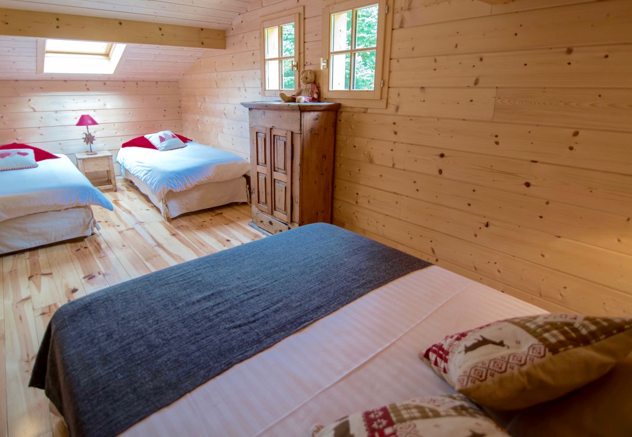 bedroom, cottage, standing, holiday rental, location, annecy, lake, mountains, luxury, house, hotel, sun, snow, vacation