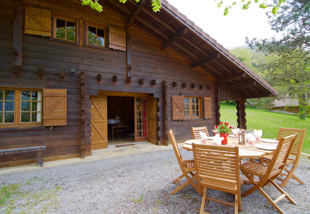 terrace, cottage, standing, holiday rental, location, annecy, lake, mountains, luxury, house, hotel, sun, snow, vacation