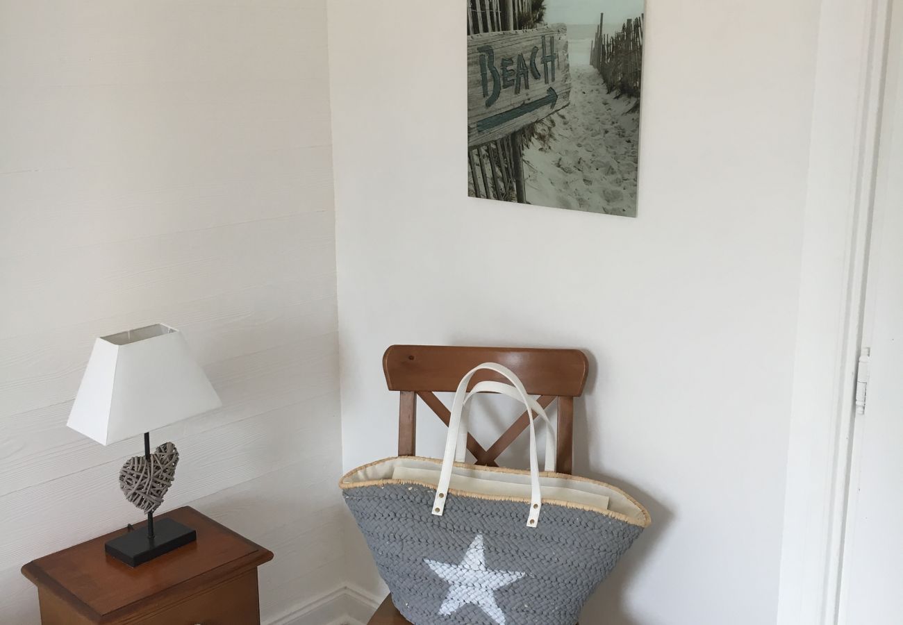 decoration, bedroom, baie des voiles, annecy, Duingt, holiday rental, vacation, lake view, lake access, mountain view, luxury