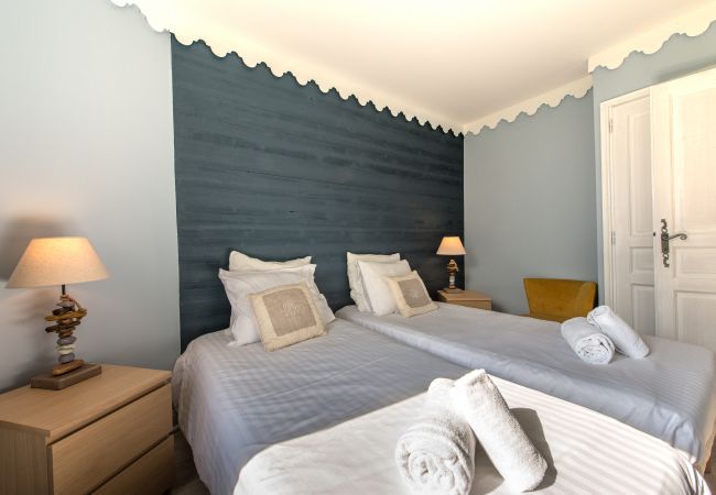 Apartment in Duingt - BAIE DES VOILES - #102 Vue lac & Chateau 1 chambre Apartment in Duingt - BAIE DES VOILES - #102 Vue lac & Chateau 1 chambre