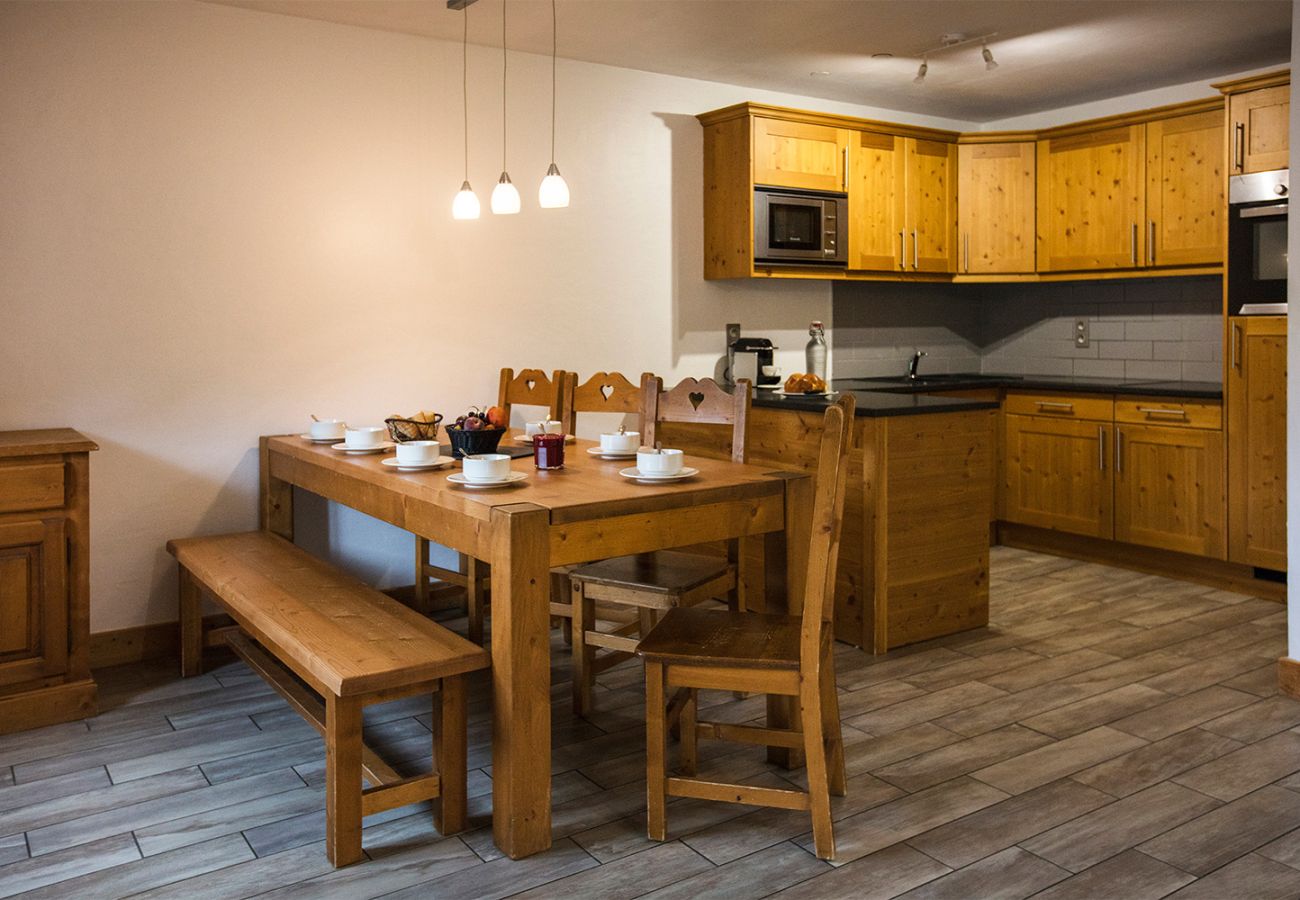 Apartment in La Clusaz - LCZ - Charmant T4 spa et piscine, 4*