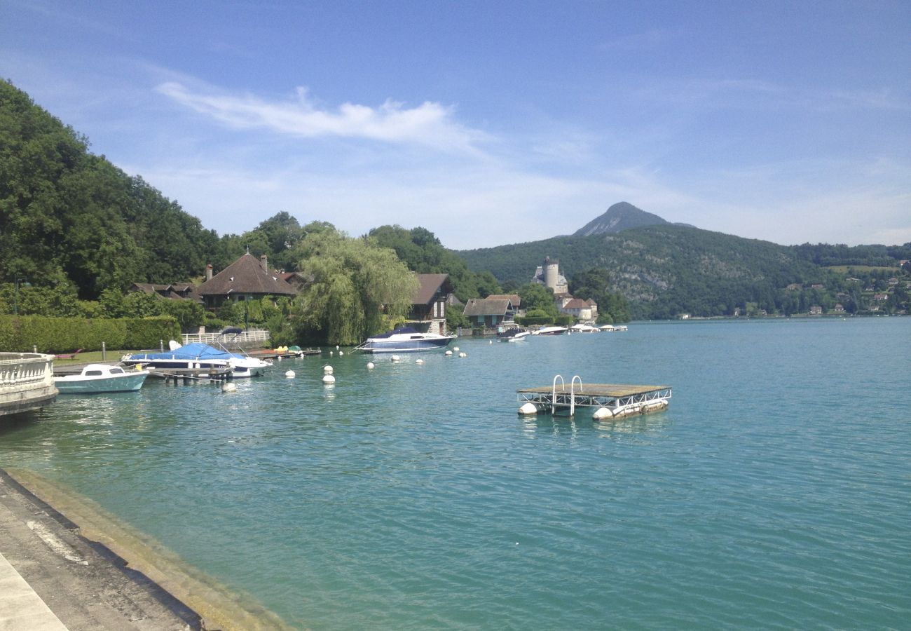 annecy lake, luxury, flat, holiday rental, annecy, vacation, lake view, mountain, hotel, snow, sun, private beach