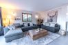 Chalet in Doussard - Unique Chalet avec vue Montagnes a 360° Chalet in Doussard - Unique Chalet avec vue Montagnes a 360°