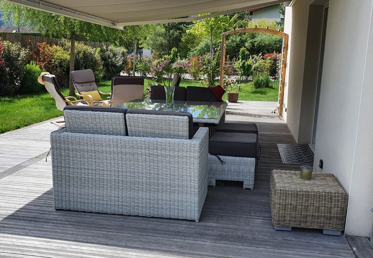 house, family, luxury, seasonal rental, high-end concierge, holidays, snow, hotel, sun, summer, lake, annecy 
