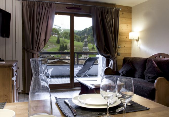 Apartment in La Clusaz - LCZ - Charmant T3 avec piscine et spa, 4*