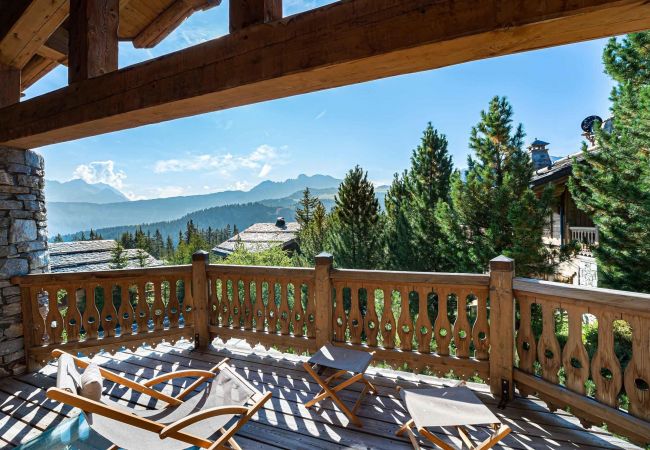 Chalet in Courchevel - Winter Courchevel -- Le Wood and Stone SKI IN OUT Chalet in Courchevel - Winter Courchevel -- Le Wood and Stone SKI IN OUT