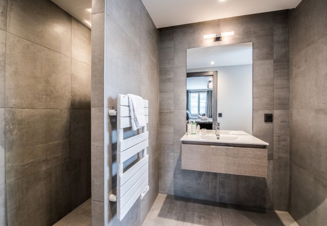 Chalet in Courchevel - Winter Courchevel // Chalet coeur village SKINOUT Chalet in Courchevel - Winter Courchevel // Chalet coeur village SKINOUT