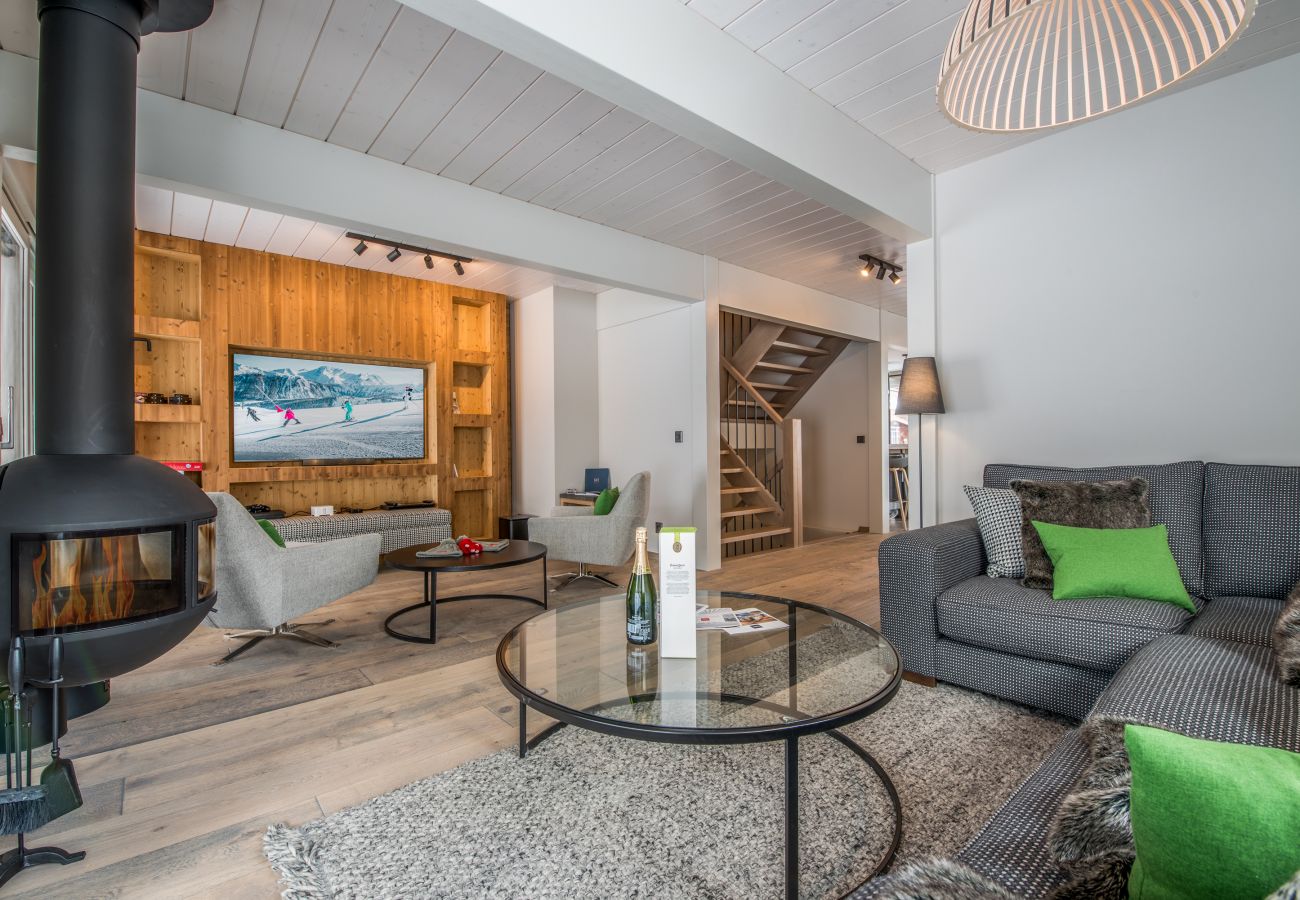 Chalet in Courchevel - Winter Courchevel // Chalet coeur village SKINOUT