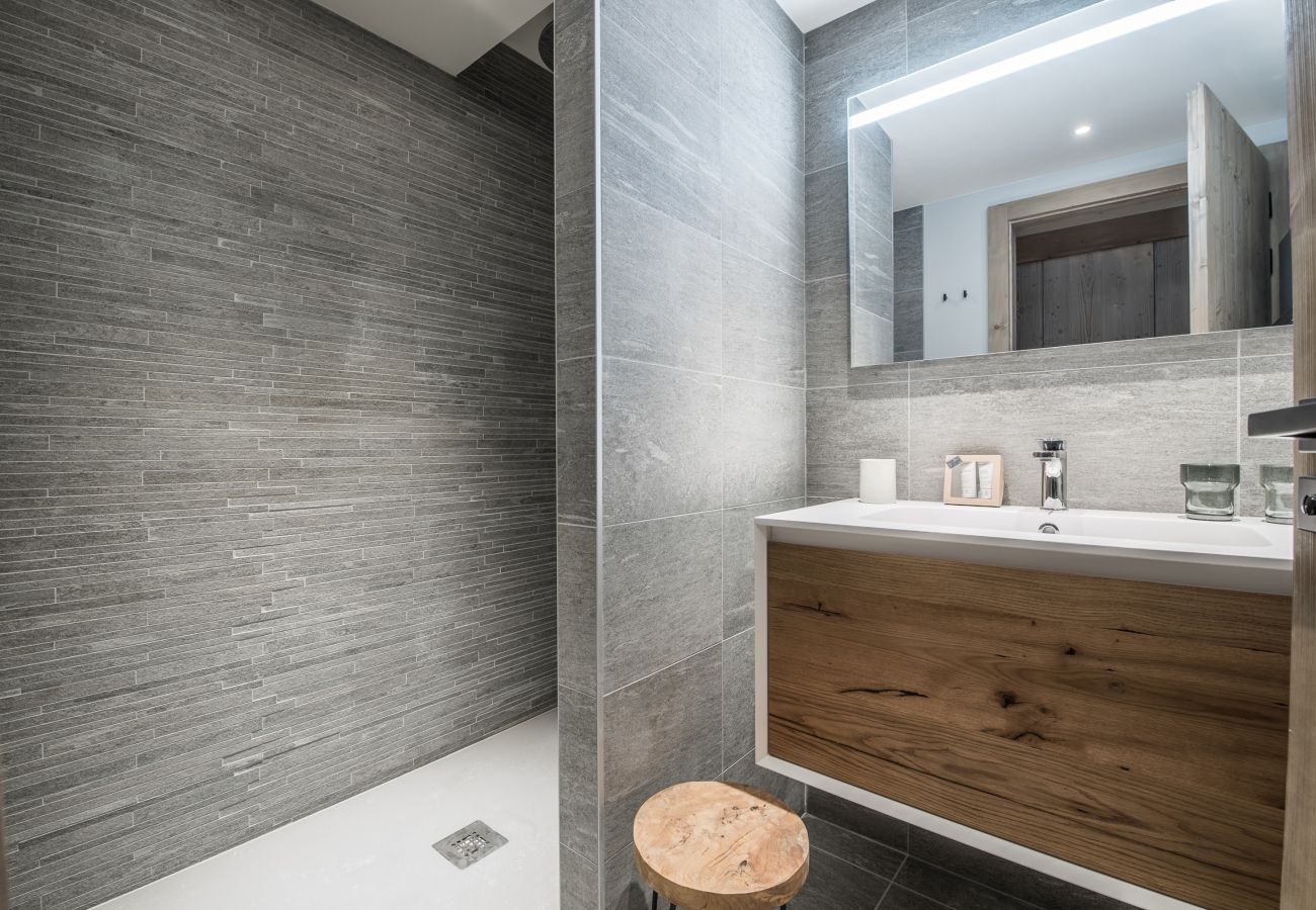 Apartment in Courchevel - Winter Courchevel -- Phoenix 801