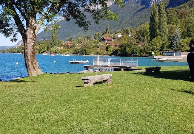 Apartment in Menthon-Saint-Bernard - LES CHARMILLES Apartment in Menthon-Saint-Bernard - LES CHARMILLES