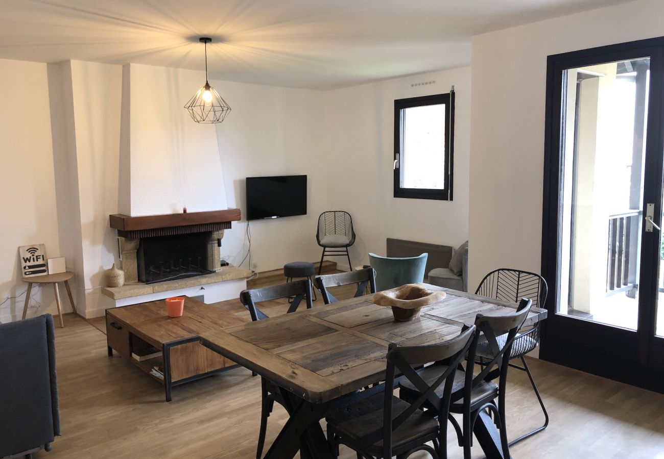 Apartment in Menthon-Saint-Bernard - LES CHARMILLES