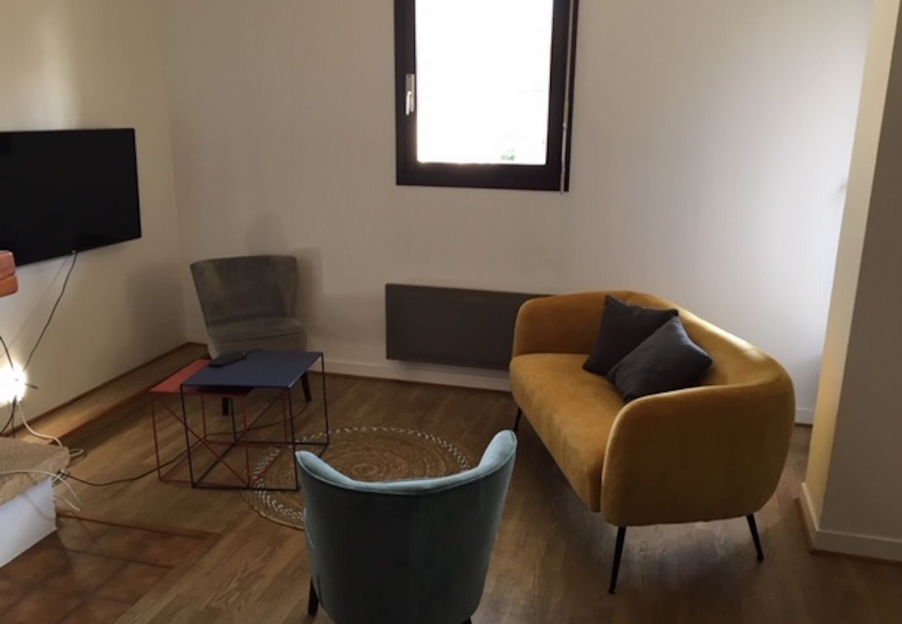 Apartment in Menthon-Saint-Bernard - LES CHARMILLES