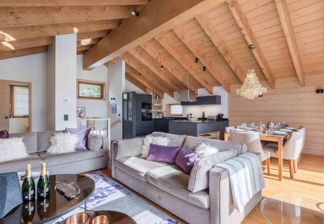 Chalet in Méribel - Winter Meribel -- Le  Ravissant,  coeur de village