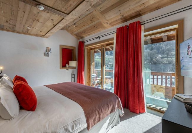Chalet in Méribel - Winter Méribel -- Le Grand Luxe, Chalet 12p Chalet in Méribel - Winter Méribel -- Le Grand Luxe, Chalet 12p