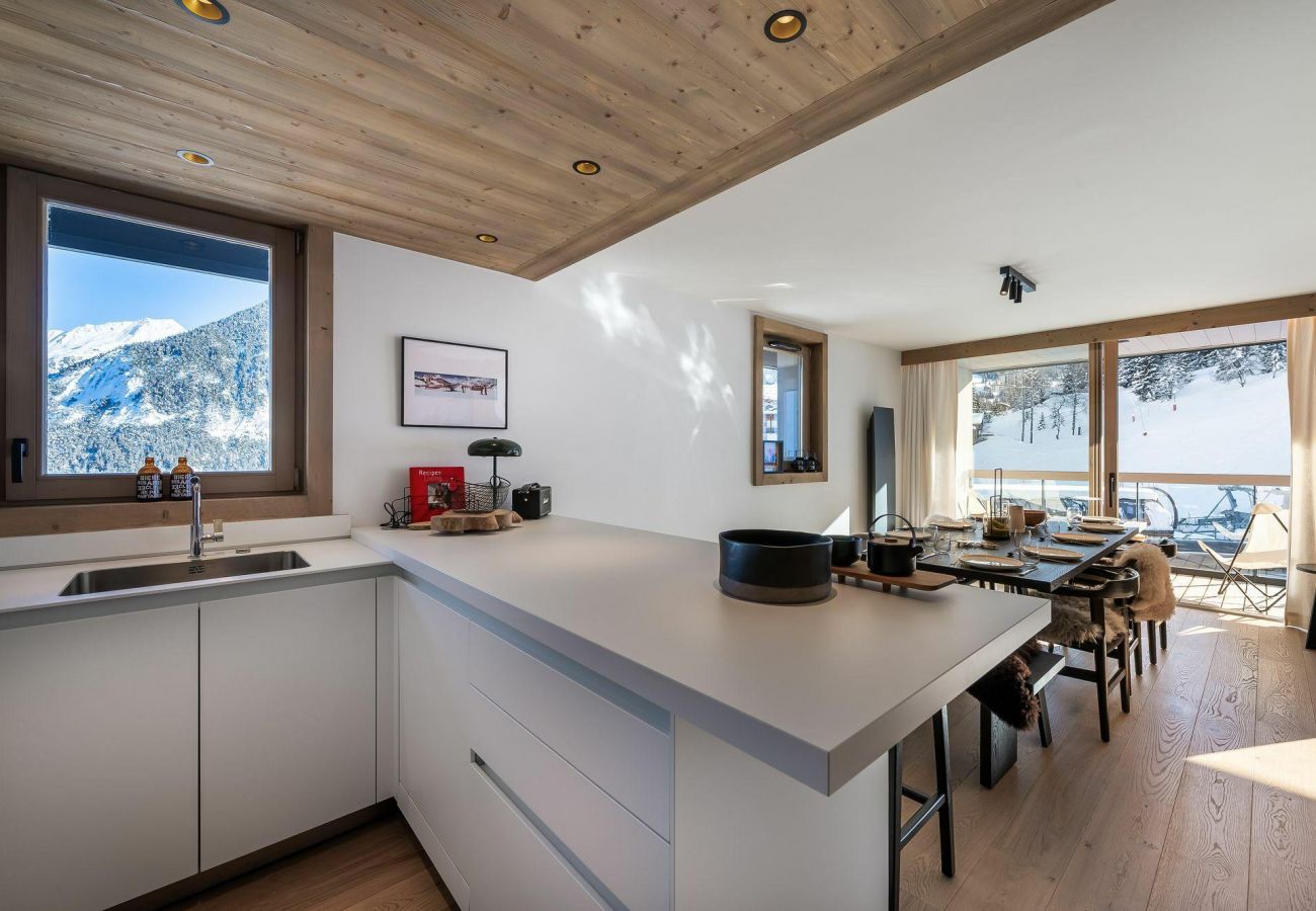 Apartment in Courchevel - Winter Courchevel -- Phoenix 604 SKI IN OUT, Pool