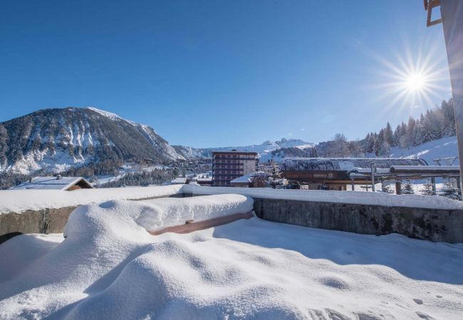 Apartment in Courchevel - Winter Courchevel // Phoenix 901 SKI IN OUT, Pool