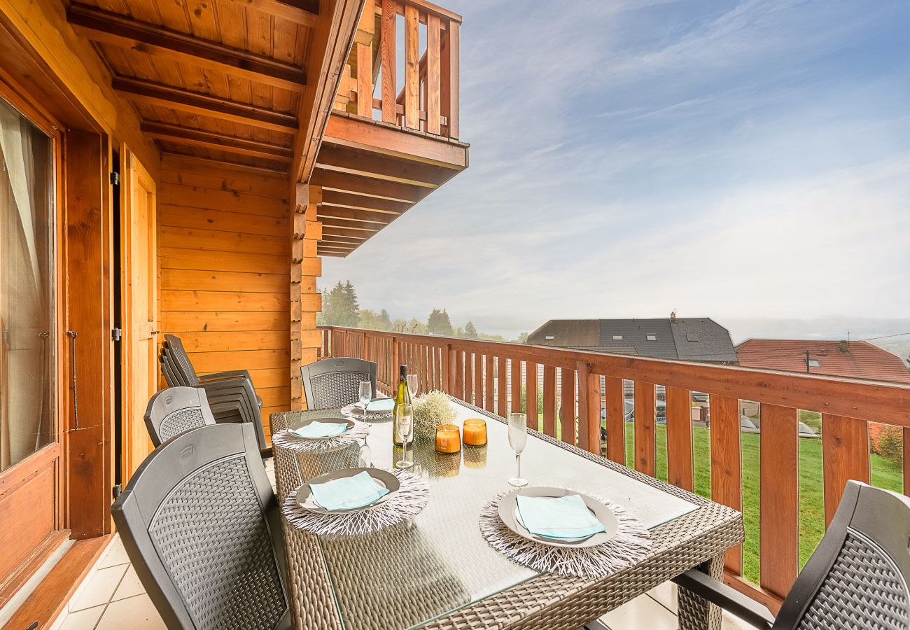 chalet, summer, winter, luxury, seasonal rental, high-end concierge, holidays, hotel, lake and mountain view, annecy