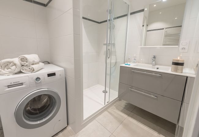 Apartment in Saint-Jorioz - ST JORIOZ centre - Spacieux T3 neuf 4p, parking Apartment in Saint-Jorioz - ST JORIOZ centre - Spacieux T3 neuf 4p, parking