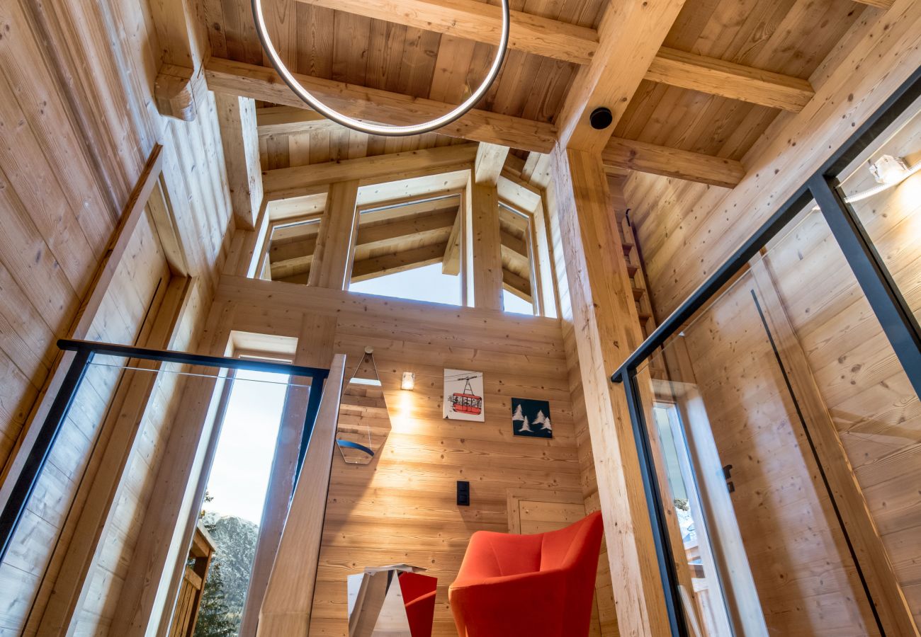Chalet in Les Allues - Winter Méribel // Chalet Exception SKI IN OUT