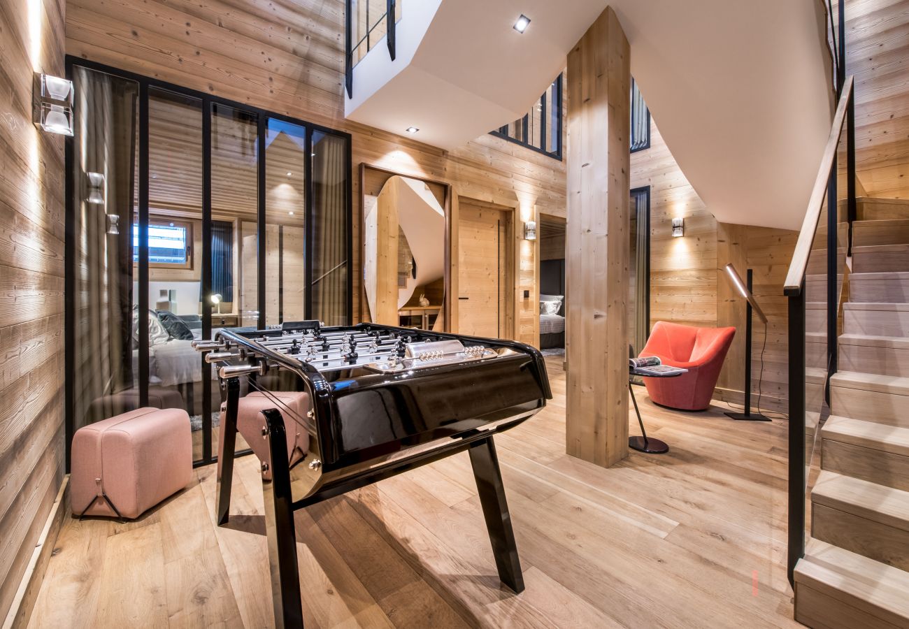 Chalet in Les Allues - Winter Méribel // Chalet Exception SKI IN OUT