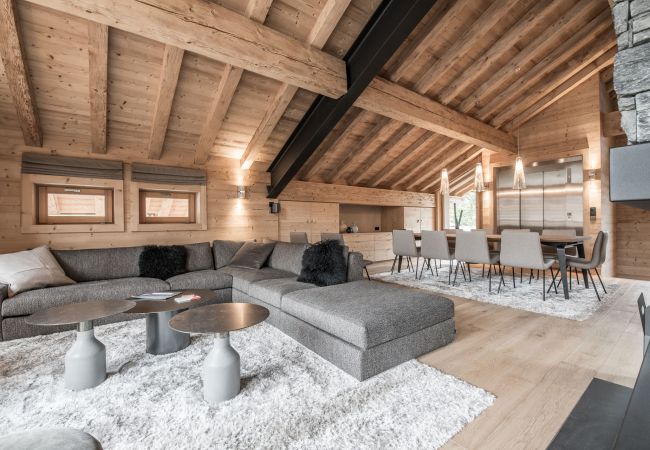 Luxury chalet, Le Collectionnist, Méribel, Courchevel, ski resort, standing, airbnb, booking, mountain, snow