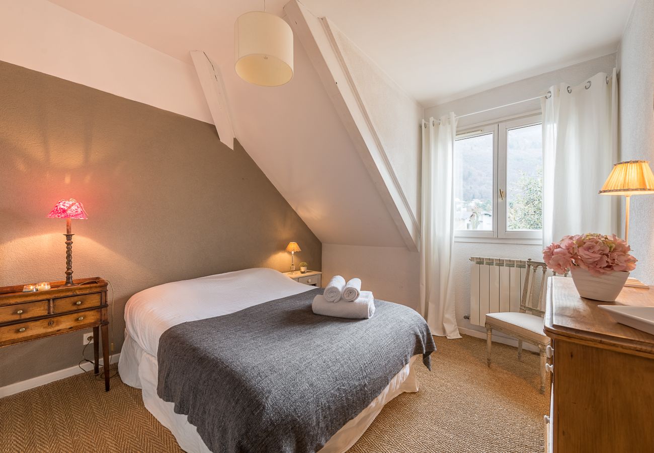 bedroom, cocooning, holiday rental, location, annecy, lake, mountains, luxury, house, villa, hotel, sun, snow, vacation