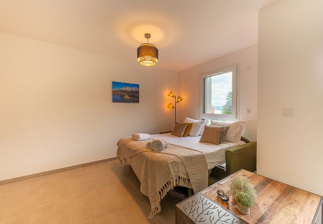 Apartment in Sévrier - SEVRIER - Aux portes d'Annecy-Accès facile au Lac Apartment in Sévrier - SEVRIER - Aux portes d'Annecy-Accès facile au Lac