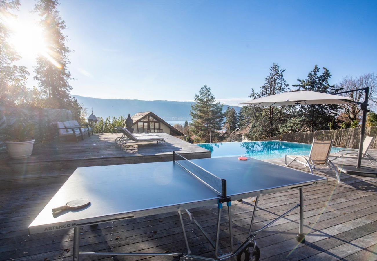ping pong, games, rental, luxe, pool, Veyrier, centre, seasonal rental, apartment, design, lake view, Annecy, holidays