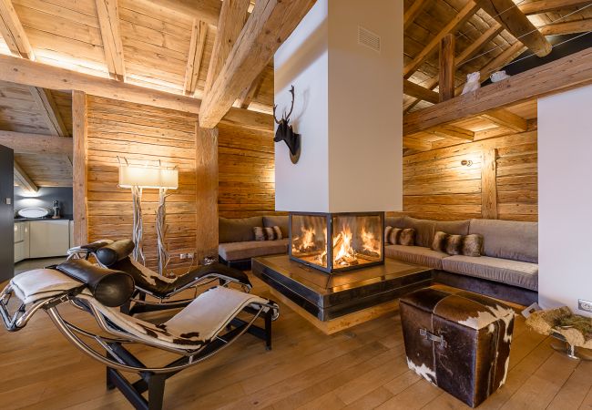 chalet, luxury, seasonal rental, high-end concierge, vacations, snow, hotel, sun, winter, mountains, La Clusaz property 