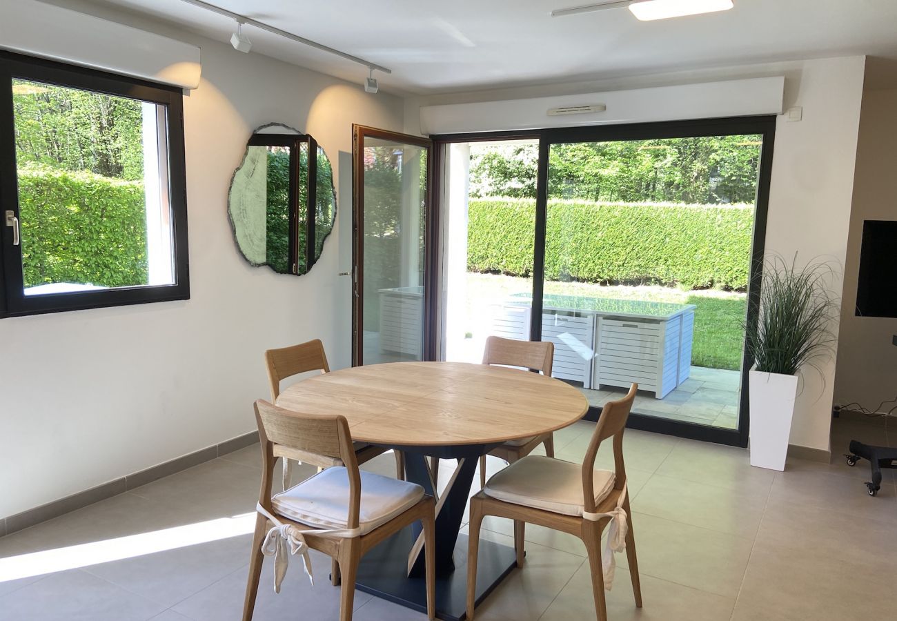 Apartment in Talloires-montmin - LE QUATUOR