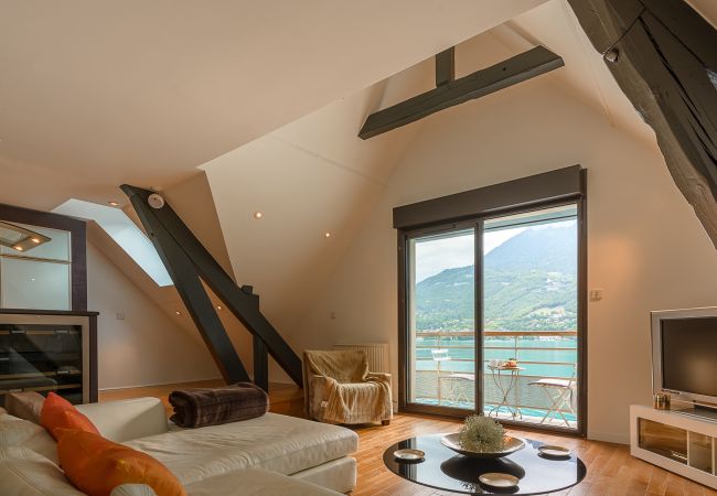 duplex for rent, lake view annecy, Premium seasonal rental, Duingt, holidays, luxury airbnb, hotel, summer, booking france 