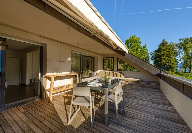 apartment for rent, lake view annecy, Premium seasonal rental, Duingt, holidays, luxury airbnb, hotel, summer, france 