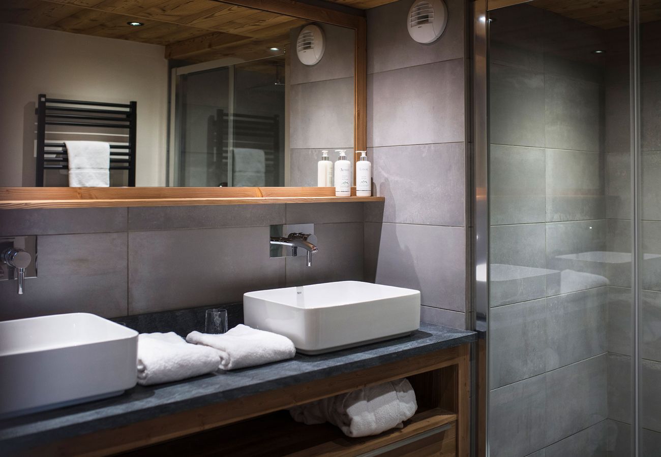 la clusaz chalet rental, ski resort in and out, family, luxury agency, mountains, prestige holidays, French alps, concierge 