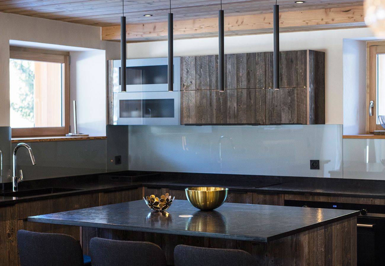 Chalet in La Clusaz - LCZ - Le Chalet Prestige, sauna et hammam 16p