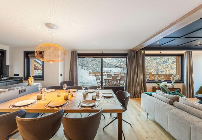 Méribelle, mountain rental, ski vacations with jacuzzi and panoramic view, luxury chalet, modern facilities, French alps