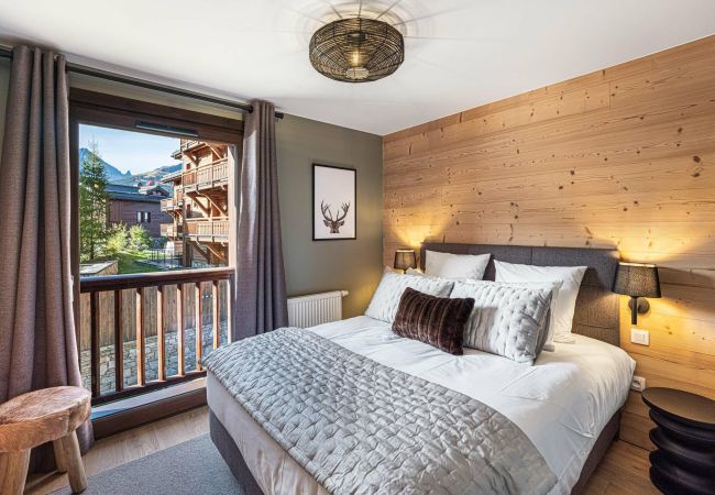 Chalet in Courchevel - Winter Courchevel -- Semi-Chalet Grande Casse, 4★