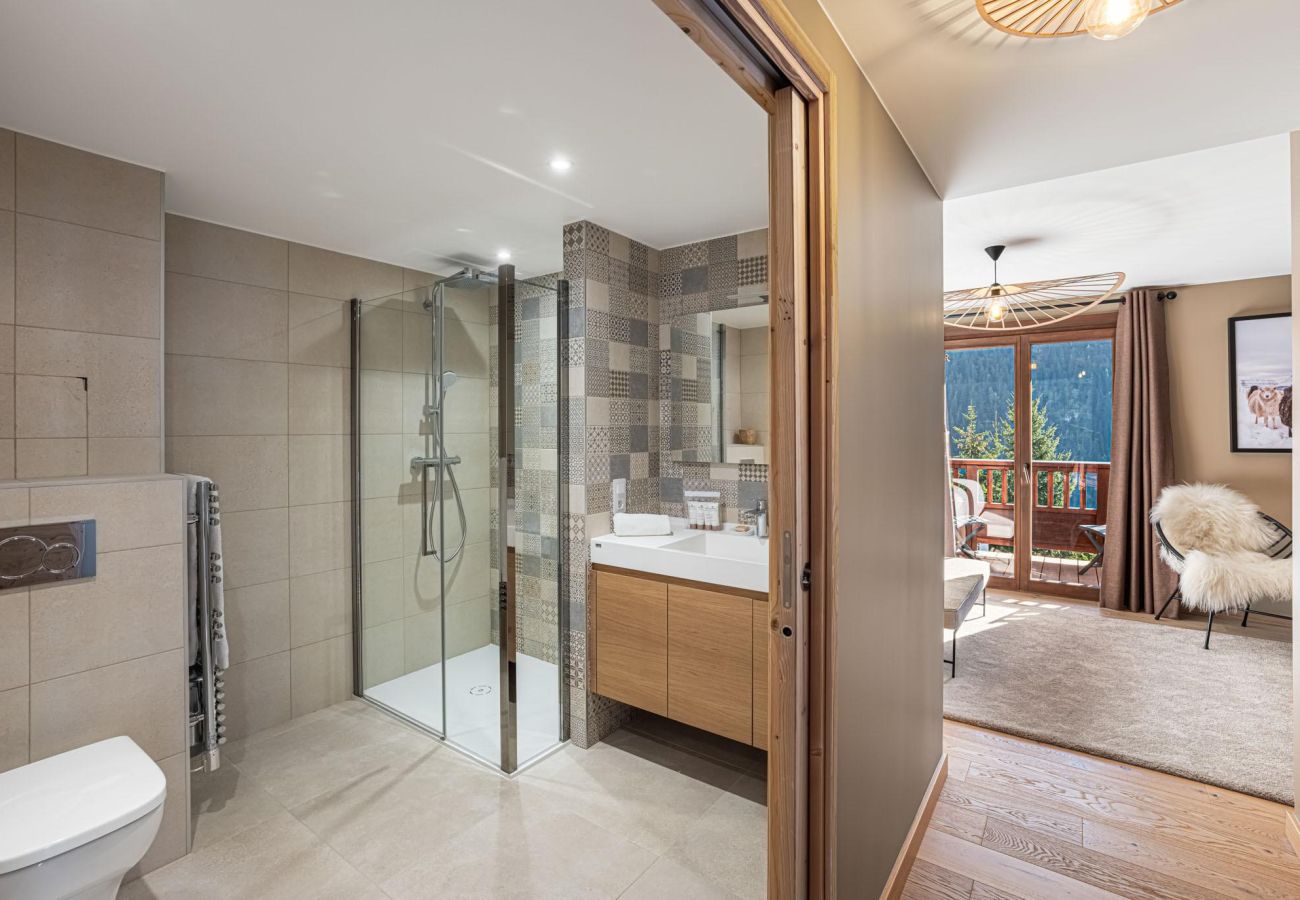 Chalet in Courchevel - Winter Courchevel -- Semi-Chalet Grande Casse, 4★