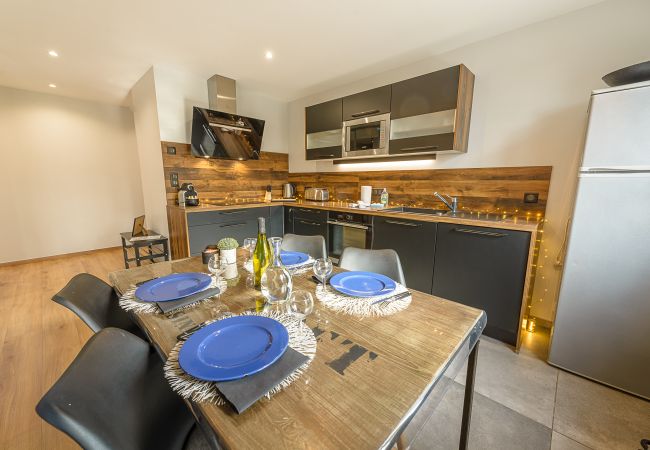 Apartment in Annecy - Aux Portes de l'Imperial, 1st floor, 4pax Apartment in Annecy - Aux Portes de l'Imperial, 1st floor, 4pax