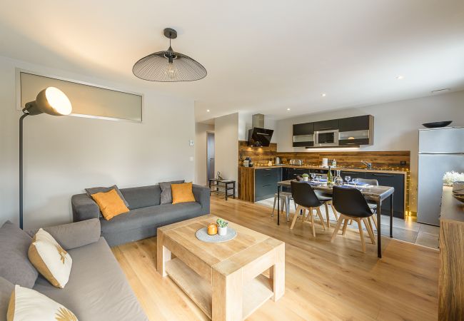 Apartment in Annecy - Aux Portes de l'Imperial, 1st floor, 4pax Apartment in Annecy - Aux Portes de l'Imperial, 1st floor, 4pax