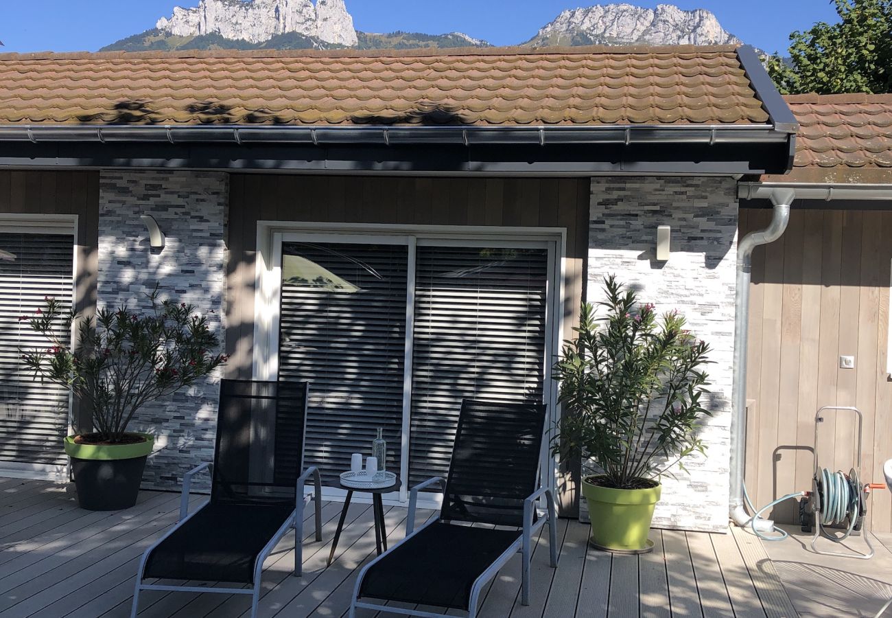 House in Duingt - LES PLATANES