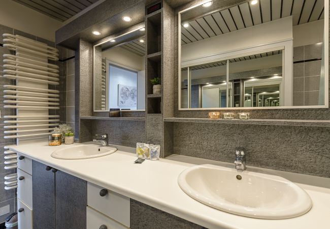 Apartment in Annecy - ANNECY - L'Explorer, vue Chateau et Visitation Apartment in Annecy - ANNECY - L'Explorer, vue Chateau et Visitation