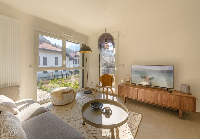 Apartment rental in Duingt, a village on the shores of LAC D'ANNECY