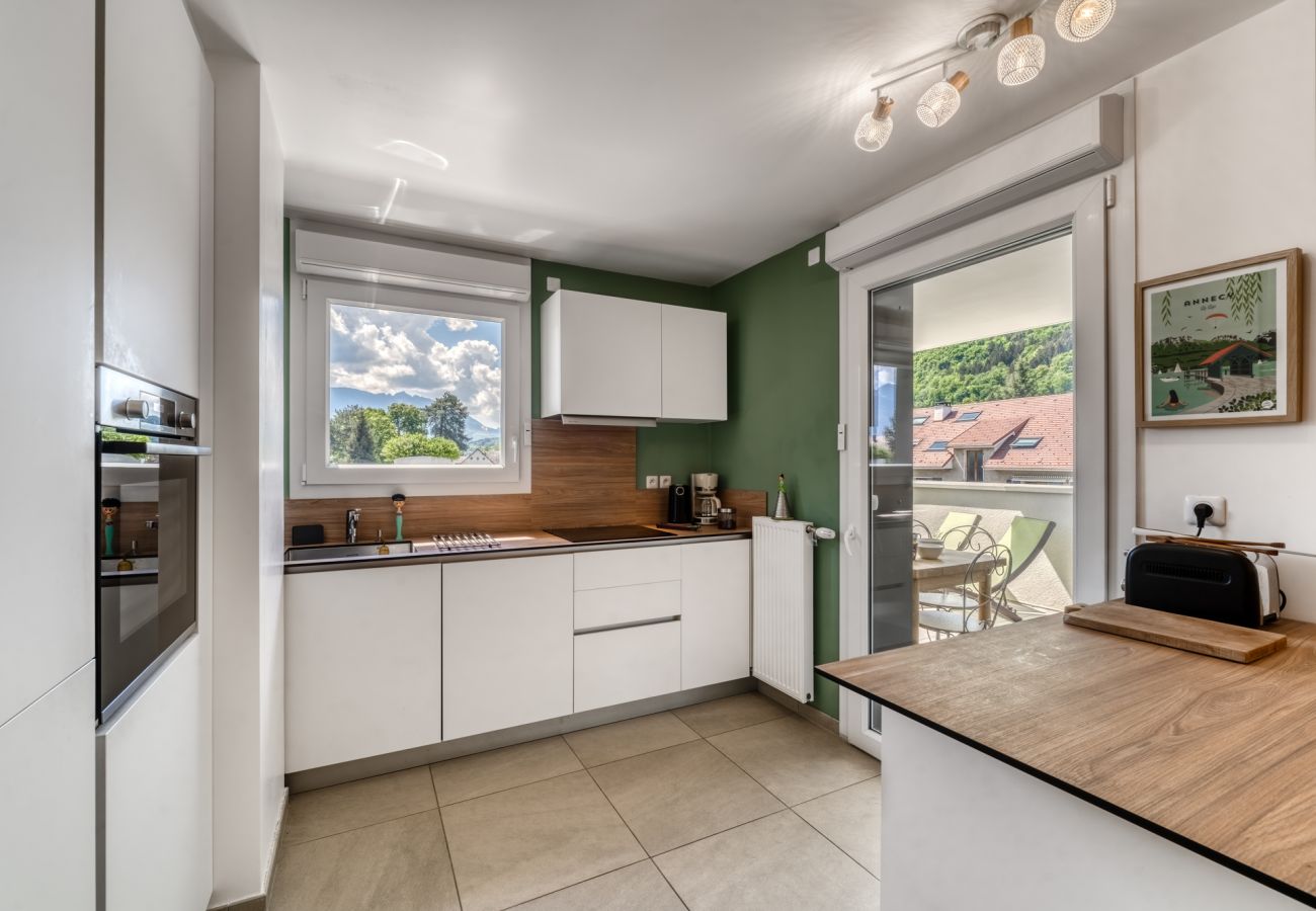Apartment in Sévrier - Sevrier , Attique 79m2, terrasse, 4pers