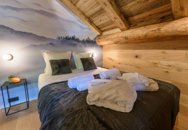 Chalet in La Clusaz - LCZ- Chalet Osmose - Piscine-Sauna-Jacuzzi Chalet in La Clusaz - LCZ- Chalet Osmose - Piscine-Sauna-Jacuzzi