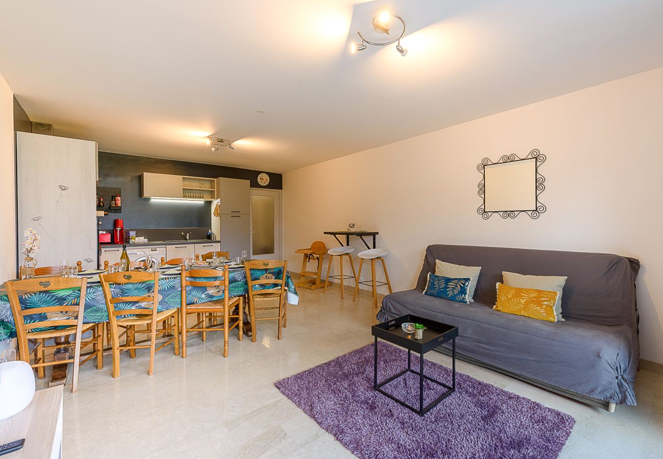 Apartment in Duingt - DUINGT - Cote Lac et Jardins, Pieds dans l'eau